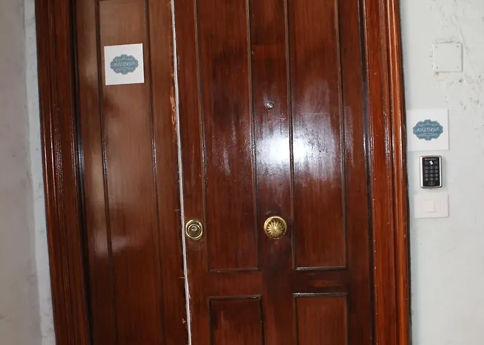 Mastersa' Гостевой дом Неаполь